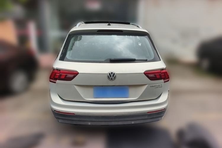Used Volkswagen Tiguan L 2019 280TSI Automatic Two-Wheel Drive Panoramic Comfort Edition China V Standard Rear