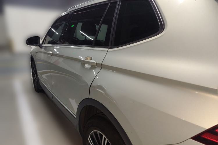Used Volkswagen Tiguan L 2019 330TSI Automatic Two-Wheel Drive Panoramic Comfort Edition China VI Standard Rear Left 45 Deg