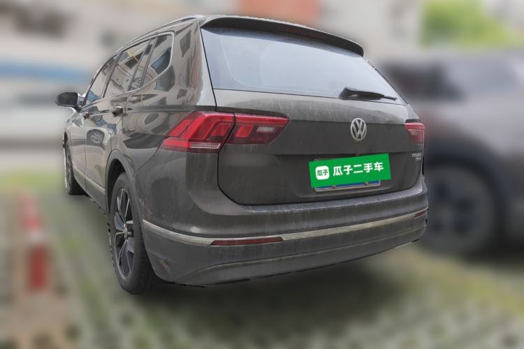 Used Volkswagen Tiguan L 2019 330TSI Automatic Two-Wheel Drive Smart Luxury Version China V Emission Standard Rear Left 45 Deg