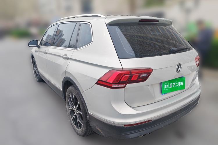 Used Volkswagen Tiguan L 2019 330TSI Automatic Two-Wheel Drive Smart Luxury Version China VI Standard Rear Left 45 Deg