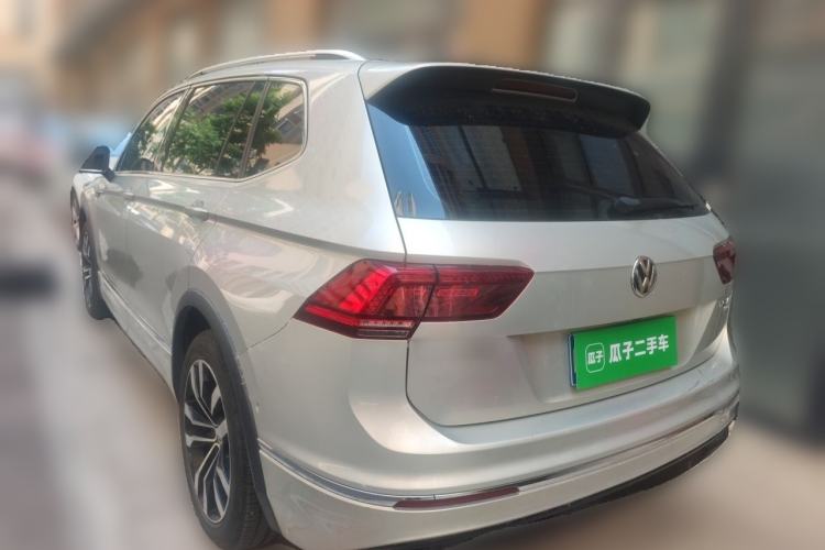 Used Volkswagen Tiguan L 2019 Restyled 330TSI Automatic Two-Wheel Drive R-Line Flagship Version China VI Standard Rear Left 45 Deg