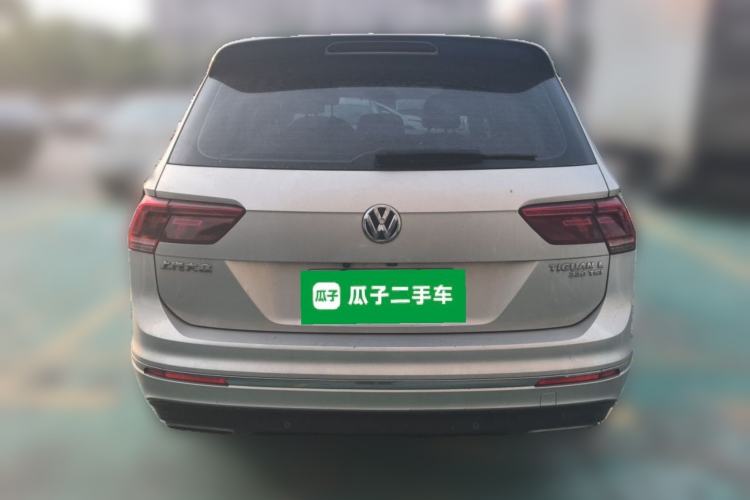 Used Volkswagen Tiguan L 2019 330TSI Automatic Two-Wheel Drive R-Line Flagship Model China VI Standard Rear