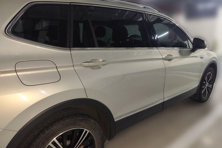 Used Volkswagen Tiguan L 2019 330TSI Automatic Two-Wheel Drive Panoramic Comfort Edition China VI Standard Rear Right 45 Deg