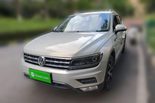 Used Volkswagen Tiguan L 2019 380TSI Automatic All-Wheel Drive Luxury Edition with 7 Seats China VI Standard