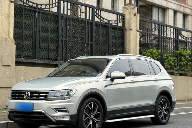 Used Volkswagen Tiguan L 2019 330TSI Automatic Two-Wheel Drive Smart Luxury Version China VI Standard Guazi used car, China used car export, Used car for sale, Used  cars, Cheapest cars for sale