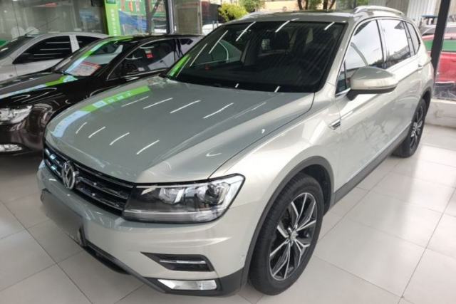 Used Volkswagen Tiguan L 2019 Revised 330TSI Automatic Two-Wheel Drive Smart & Luxury Edition China VI Standard
