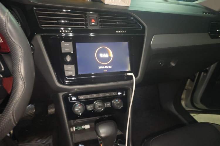Used Volkswagen Tiguan L 2019 380TSI Automatic All-Wheel Drive Intelligent Luxury Version China V Standard Audio And AC Panel