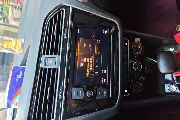 Used Volkswagen Tiguan L 2019 330TSI Automatic Two-Wheel Drive Panoramic Comfort Edition China V Standard Audio And AC Panel