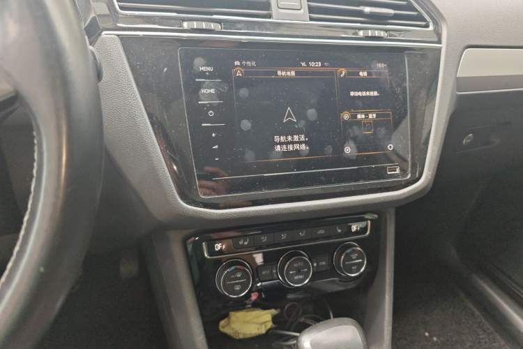 Used Volkswagen Tiguan L 2019 380TSI Automatic All-Wheel Drive Luxury Edition with 7 Seats China VI Standard Audio And AC Panel