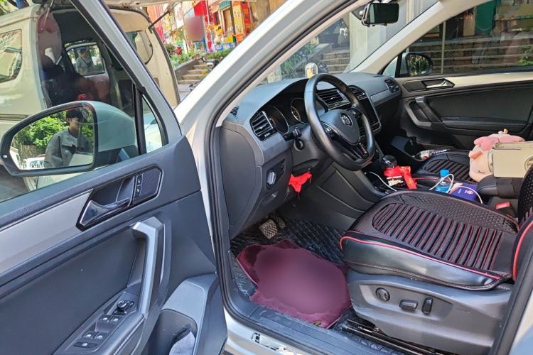 Used Volkswagen Tiguan L 2019 330TSI Automatic Two-Wheel Drive Panoramic Comfort Edition China V Standard Driver Seat