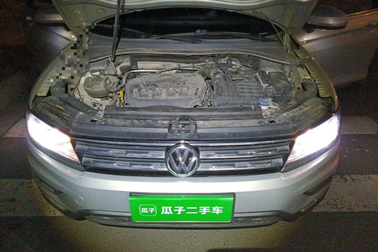 Used Volkswagen Tiguan L 2019 330TSI Automatic Two-Wheel Drive Smart Luxury Version China VI Standard Engine Bay