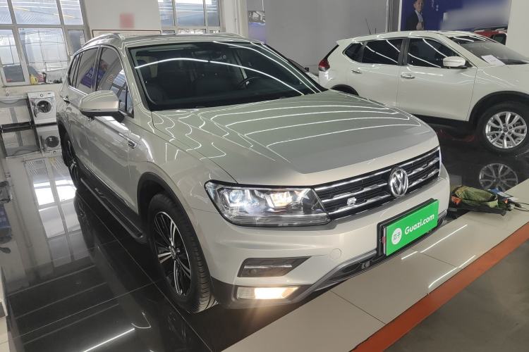 Used Volkswagen Tiguan L 2019 330TSI Automatic Two-Wheel Drive Panoramic Comfort Edition China V Standard Exterior 1