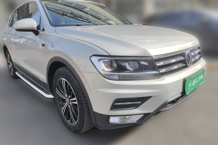Used Volkswagen Tiguan L 2019 Updated Version 330TSI Automatic Two-Wheel Drive Panoramic Comfort Edition China VI Standard Exterior 1