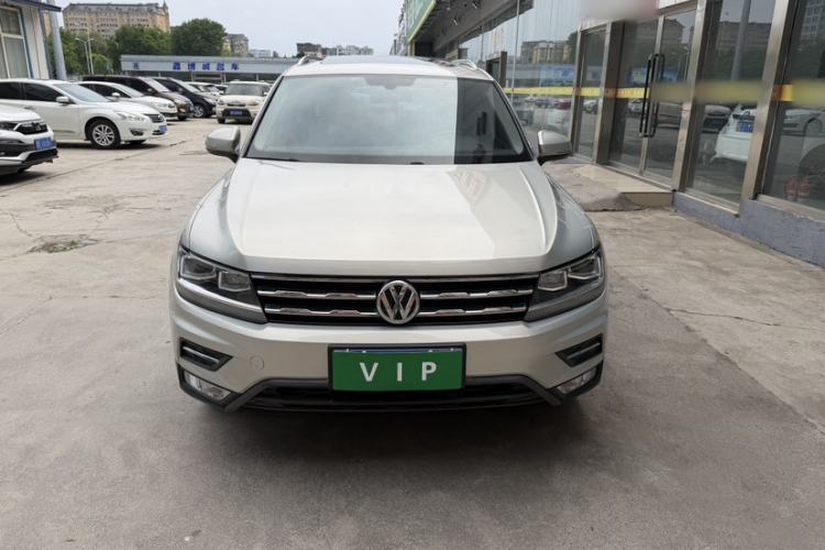 Used Volkswagen Tiguan L 2019 330TSI Automatic Two-Wheel Drive Panoramic Comfort Edition China VI Standard Exterior 1