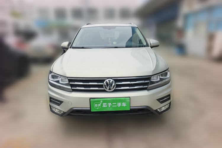 Used Volkswagen Tiguan L 2019 Updated Version 330TSI Automatic Two-Wheel Drive Panoramic Comfort Edition China VI Standard Exterior 1