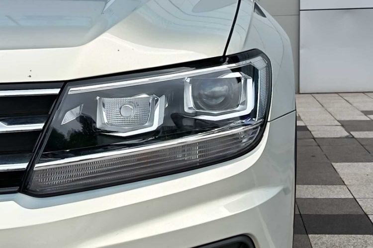 Used Volkswagen Tiguan L 2019 Updated Version 330TSI Automatic Two-Wheel Drive Panoramic Comfort Edition China VI Standard Exterior 10