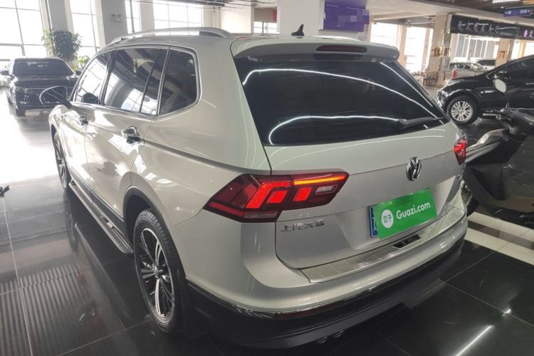Used Volkswagen Tiguan L 2019 330TSI Automatic Two-Wheel Drive Panoramic Comfort Edition China V Standard Exterior 2
