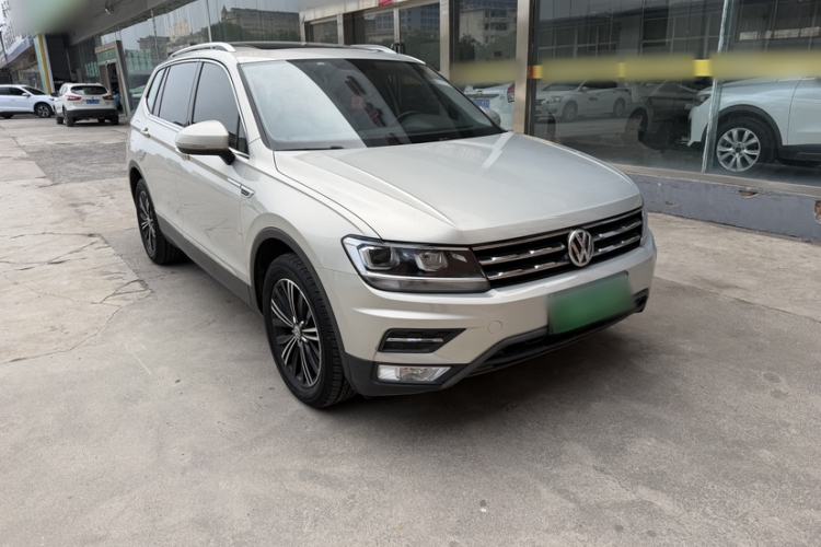 Used Volkswagen Tiguan L 2019 330TSI Automatic Two-Wheel Drive Panoramic Comfort Edition China VI Standard Exterior 2
