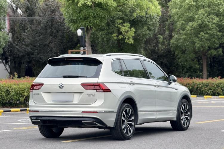 Used Volkswagen Tiguan L 2019 380TSI Automatic All-Wheel Drive R-Line Prestige Flagship Model China VI Standard Exterior 2