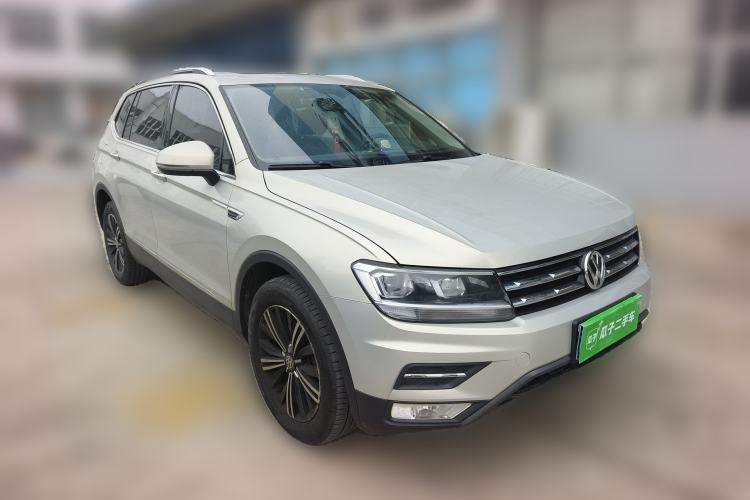 Used Volkswagen Tiguan L 2019 Updated Version 330TSI Automatic Two-Wheel Drive Panoramic Comfort Edition China VI Standard Exterior 2