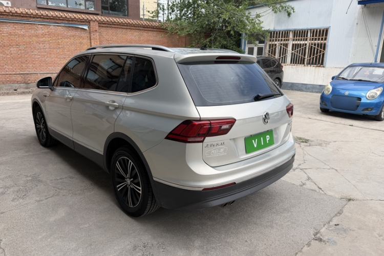 Used Volkswagen Tiguan L 2019 330TSI Automatic Two-Wheel Drive Panoramic Comfort Edition China VI Standard Exterior 3