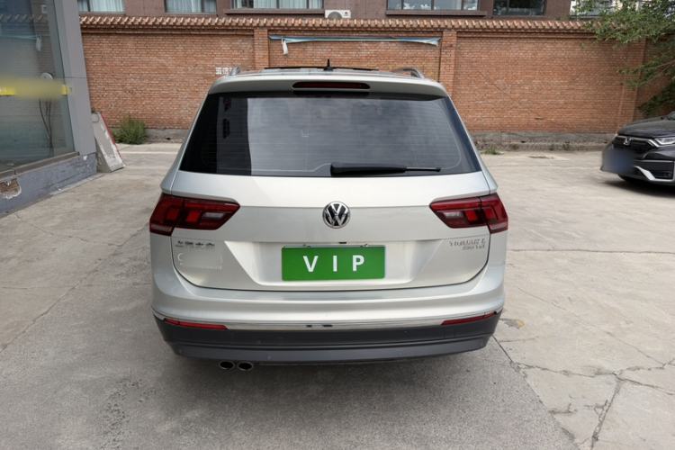 Used Volkswagen Tiguan L 2019 330TSI Automatic Two-Wheel Drive Panoramic Comfort Edition China VI Standard Exterior 4