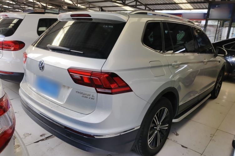 Used Volkswagen Tiguan L 2019 Updated Version 330TSI Automatic Two-Wheel Drive Panoramic Comfort Edition China VI Standard Exterior 5
