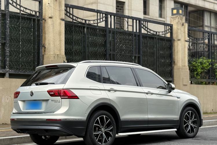 Used Volkswagen Tiguan L 2019 330TSI Automatic Two-Wheel Drive Smart Luxury Version China VI Standard Exterior 6