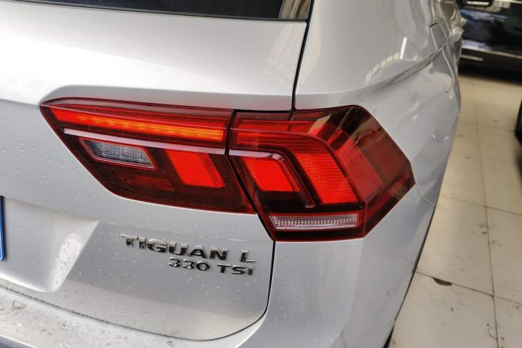 Used Volkswagen Tiguan L 2019 Updated Version 330TSI Automatic Two-Wheel Drive Panoramic Comfort Edition China VI Standard Exterior 6