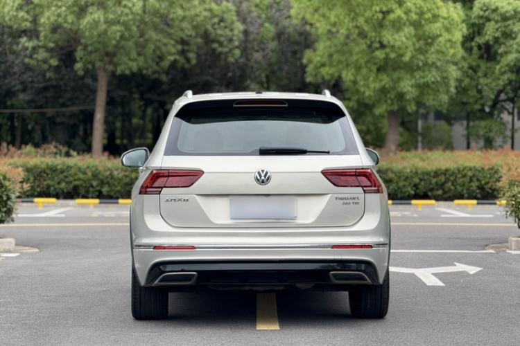 Used Volkswagen Tiguan L 2019 380TSI Automatic All-Wheel Drive R-Line Prestige Flagship Model China VI Standard Exterior 8