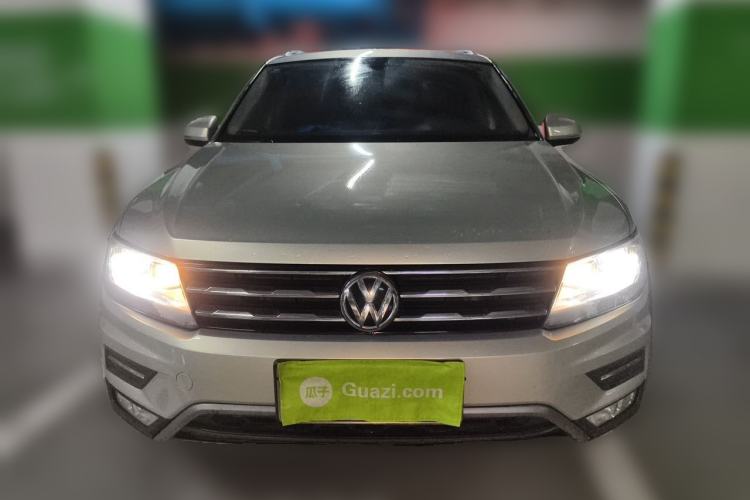 Used Volkswagen Tiguan L 2019 Updated Version 330TSI Automatic Two-Wheel Drive Panoramic Comfort Edition China VI Standard Front