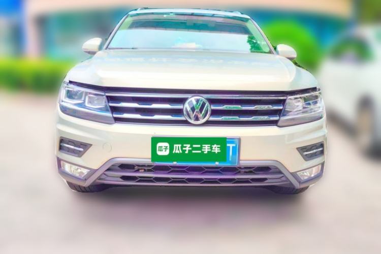 Used Volkswagen Tiguan L 2019 Updated Version 330TSI Automatic Two-Wheel Drive Panoramic Comfort Edition China VI Standard Front