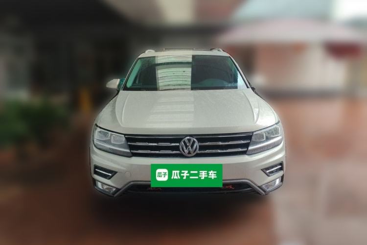 Used Volkswagen Tiguan L 2019 Revised Version 280TSI Automatic Two-Wheel Drive Panoramic Comfort Edition China VI Standard Front