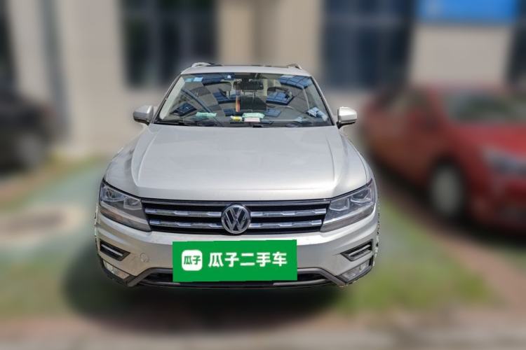 Used Volkswagen Tiguan L 2019 Revised Version 330TSI Automatic Two-Wheel Drive Panoramic Comfort Edition China V Standard Front