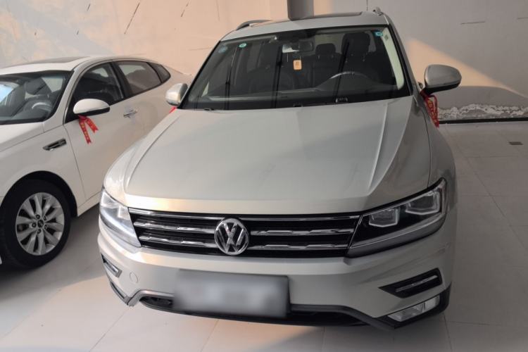 Used Volkswagen Tiguan L 2019 Updated Version 330TSI Automatic Two-Wheel Drive Panoramic Comfort Edition China VI Standard Front