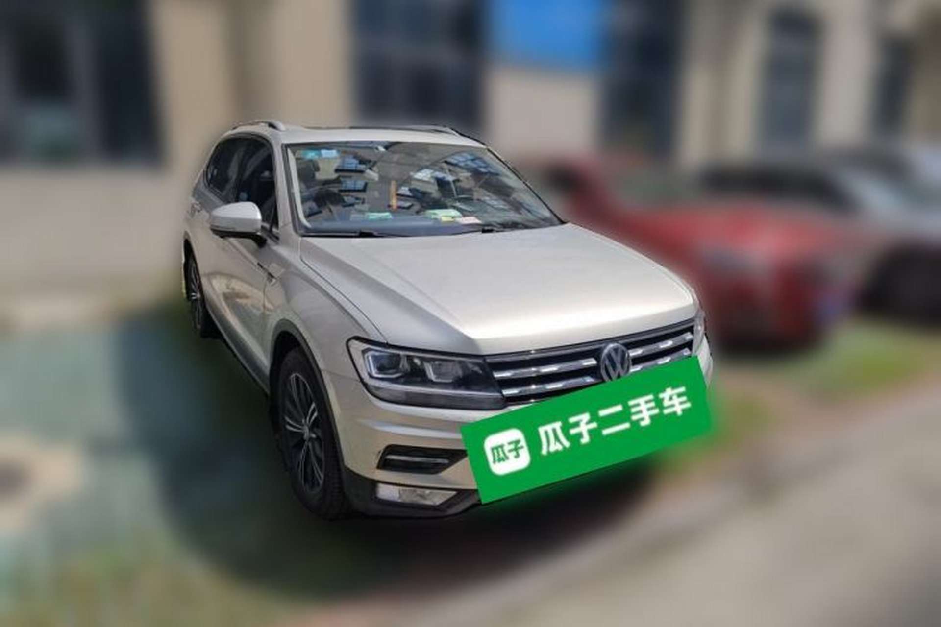 Used Volkswagen Tiguan L 2019 Revised Version 330TSI Automatic Two-Wheel Drive Panoramic Comfort Edition China V Standard Front Right 45 Deg