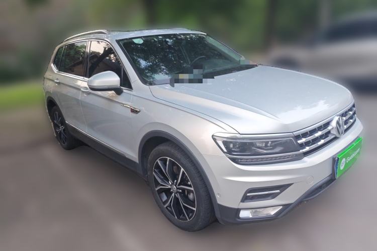 Used Volkswagen Tiguan L 2019 380TSI Automatic All-Wheel Drive Luxury Edition China VI Standard Front Right 45 Deg