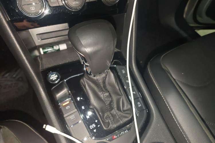 Used Volkswagen Tiguan L 2019 380TSI Automatic All-Wheel Drive Intelligent Luxury Version China V Standard Gear Lever