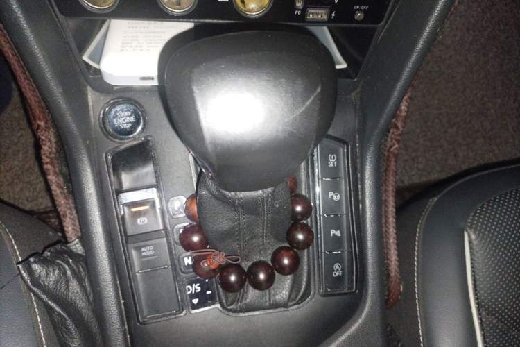 Used Volkswagen Tiguan L 2019 330TSI Automatic Two-Wheel Drive R-Line Flagship Edition China V Standard Gear Lever
