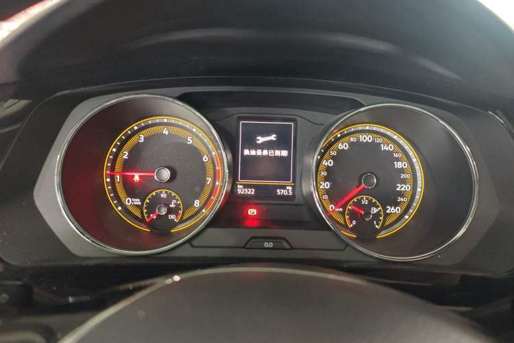 Used Volkswagen Tiguan L 2019 Updated Version 330TSI Automatic Two-Wheel Drive Panoramic Comfort Edition China VI Standard Instrument Cluster