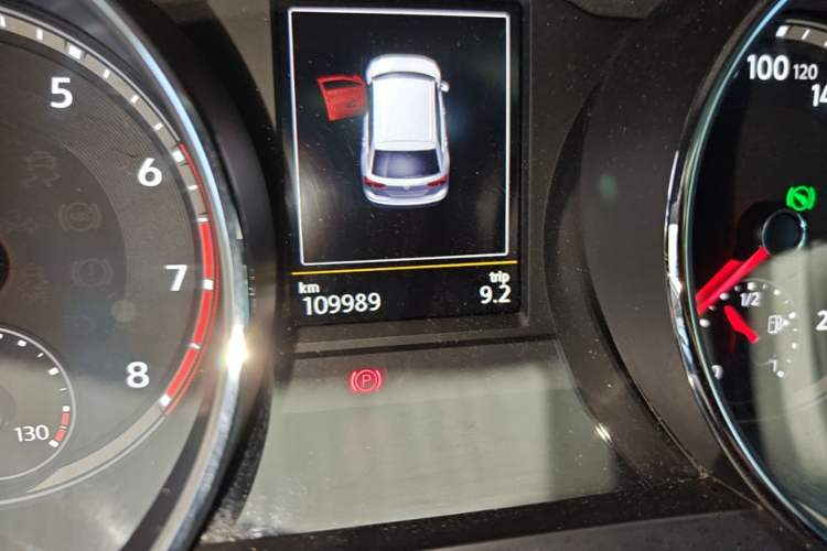 Used Volkswagen Tiguan L 2019 330TSI Automatic Two-Wheel Drive Panoramic Comfort Edition China VI Standard Instrument Cluster