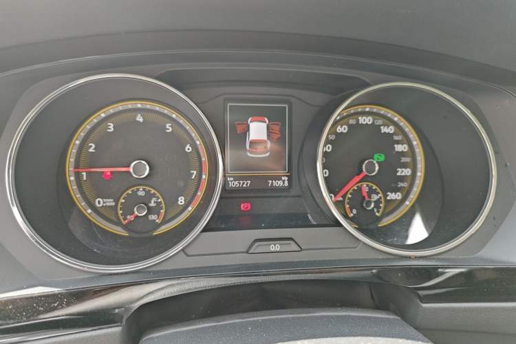 Used Volkswagen Tiguan L 2019 Revised Version 330TSI Automatic Two-Wheel Drive Panoramic Comfort Edition China V Standard Instrument Cluster