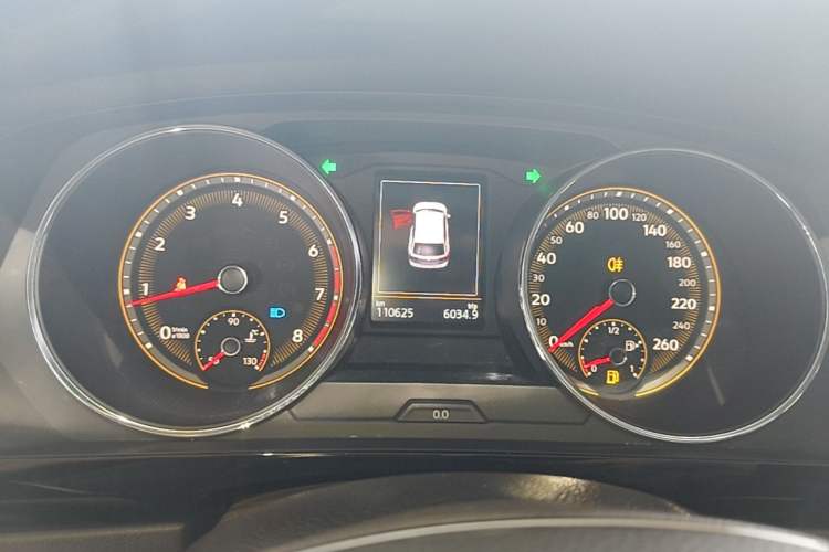 Used Volkswagen Tiguan L 2019 330TSI Automatic Two-Wheel Drive Smart Luxury Version China VI Standard Instrument Cluster