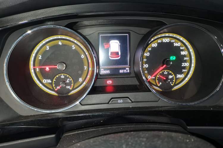 Used Volkswagen Tiguan L 2019 330TSI Automatic Two-Wheel Drive Smart Luxury Version China VI Standard Instrument Cluster