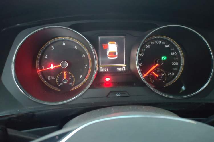 Used Volkswagen Tiguan L 2019 280TSI Automatic Two-Wheel Drive Panoramic Comfort Edition China VI Standard Instrument Cluster