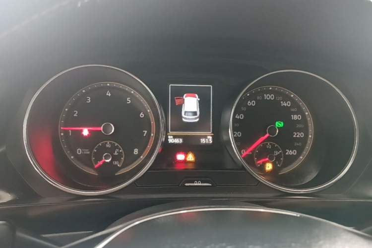 Used Volkswagen Tiguan L 2019 Updated Version 330TSI Automatic Two-Wheel Drive Panoramic Comfort Edition China VI Standard Instrument Cluster