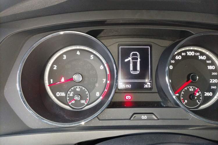 Used Volkswagen Tiguan L 2019 330TSI Automatic Two-Wheel Drive Luxury Edition China VI Standard Instrument Cluster