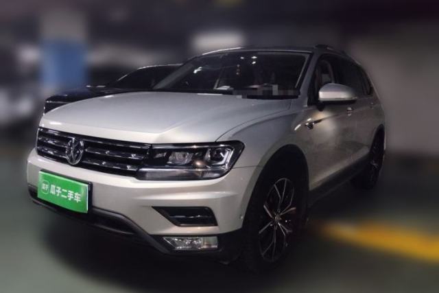 Used Volkswagen Tiguan L 2019 Revised 330TSI Automatic Two-Wheel Drive Smart & Luxury Edition China VI Standard