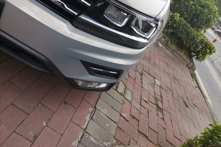 Used Volkswagen Tiguan L 2019 330TSI Automatic Two-Wheel Drive Panoramic Comfort Edition China VI Standard Left Front Headlight