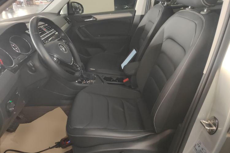 Used Volkswagen Tiguan L 2019 330TSI Automatic Two-Wheel Drive Panoramic Comfort Edition China V Standard Left Front Seat